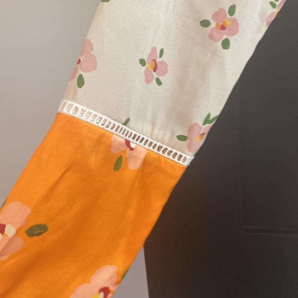 Rare silk robe from Saks - Picture 3 of 4